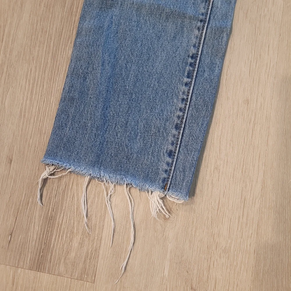 Levi's 501 Original Straight Fit Cut-Off Distressed Jeans - Picture 3 of 5